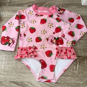 Strawberry Shortcake, Rash guard Swimsuit, Size 6-9 Months Excellent Condition ￼